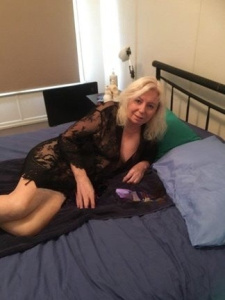 BRIT DEBBIE - Toowoomba Escort - 0499427255